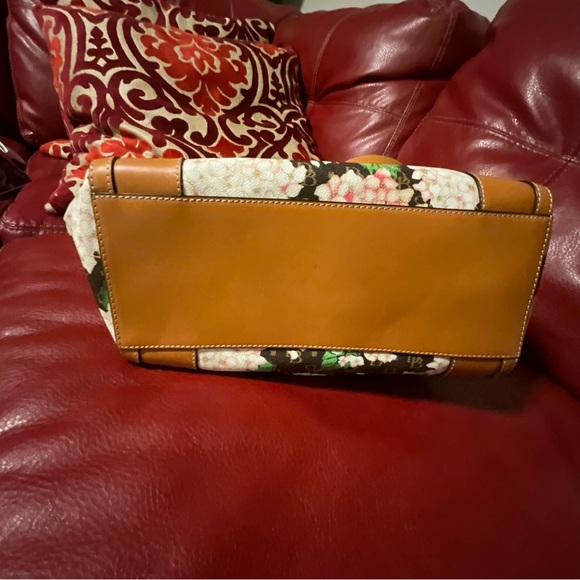 Dooney & Bourke Floral Tote - Hydrangeas - Picture 2 of 7